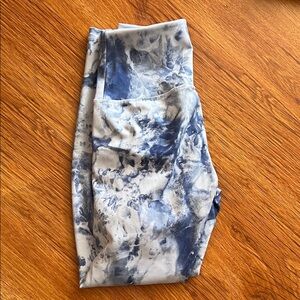 Balance Collection Blue and White Leggings